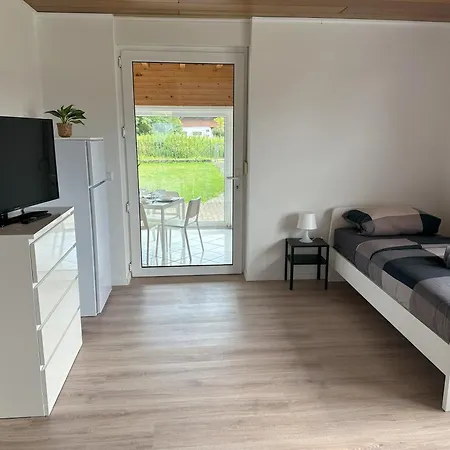 Appartement Helle Mit Wintergarten Und Badewanne *